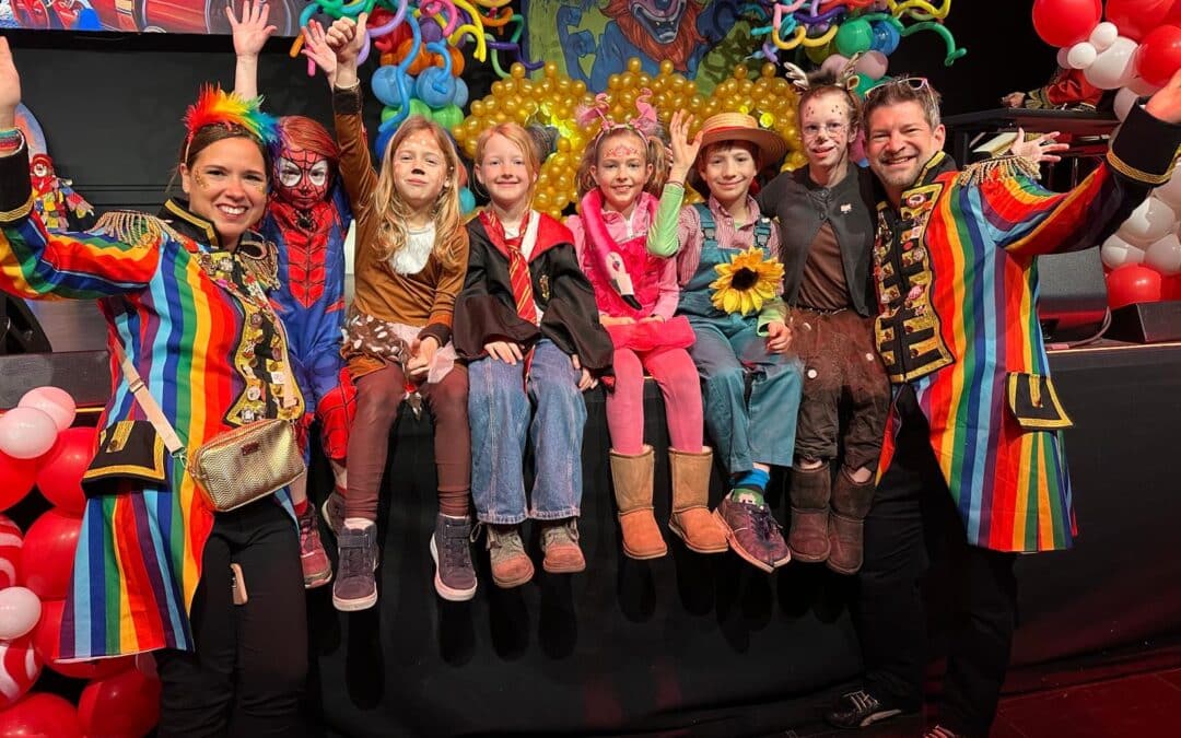 Fer­kel­bande im Karnevalsfieber!