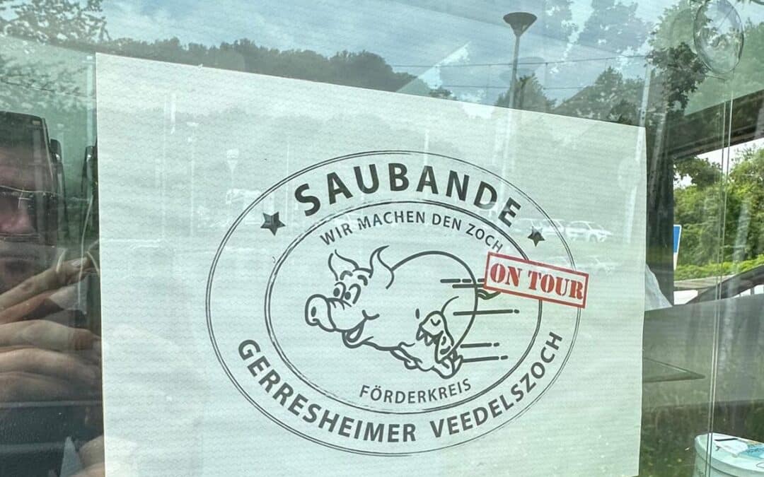 Zeit­reise der Sau­bande: Rit­ter­spiele & Gaumenschmaus!